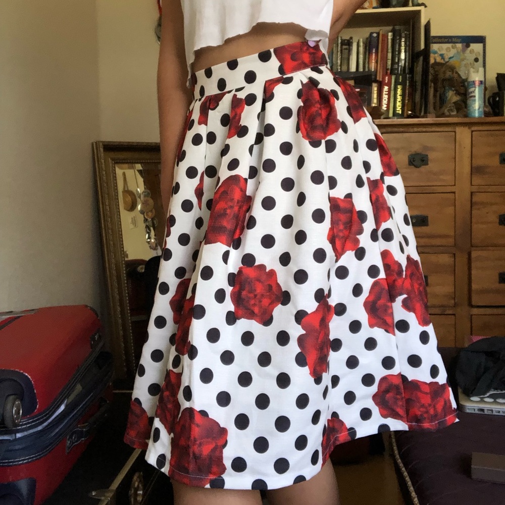 50s-inspired polka dot skirt